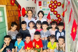 Trường Mầm Non Đại Hưng hân hoan hưởng ứng kỉ niệm 80 năm Cách mạng tháng 8 và Quốc Khánh 2/9